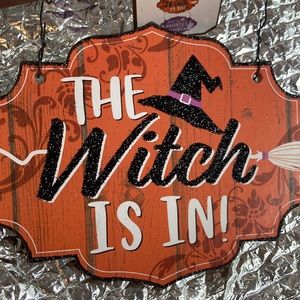 NWT Set of two MINI Halloween haunted house tags